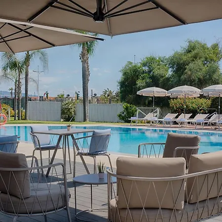 Nh Parco Degli Aragonesi