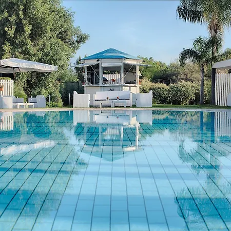 Nh Parco Degli Aragonesi Hotel