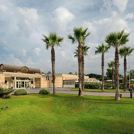 Hotel Nh Parco Degli Aragonesi