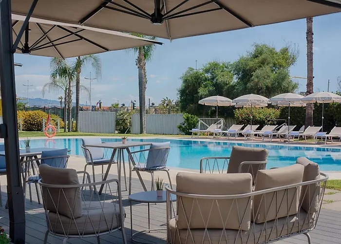 Nh Parco Degli Aragonesi