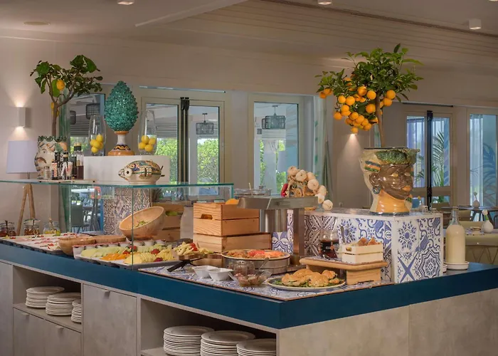 Nh Parco Degli Aragonesi Hotel