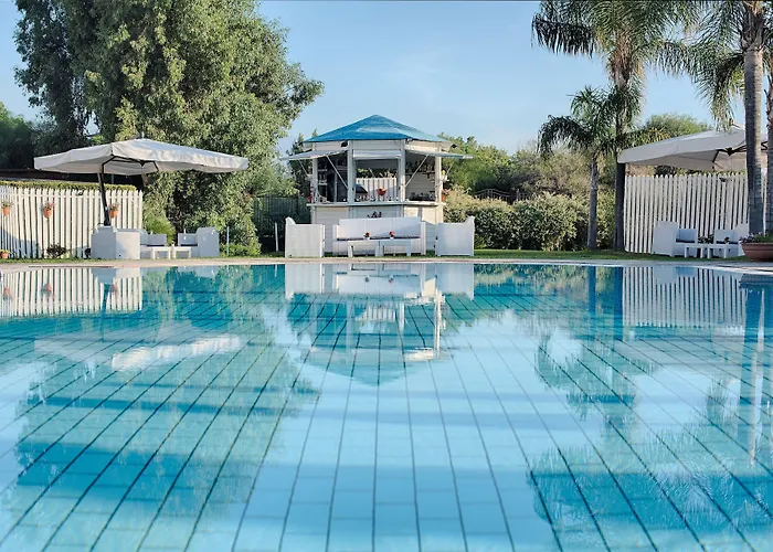 Nh Parco Degli Aragonesi Hotel